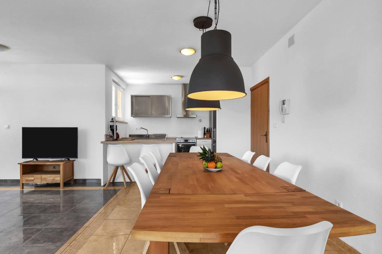 Apartments Marin Brela Ngoại thất bức ảnh