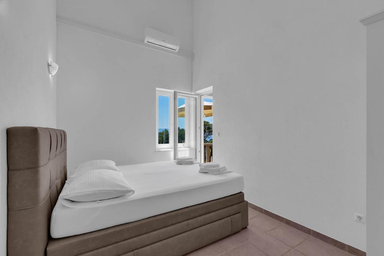 Apartments Marin Brela Ngoại thất bức ảnh