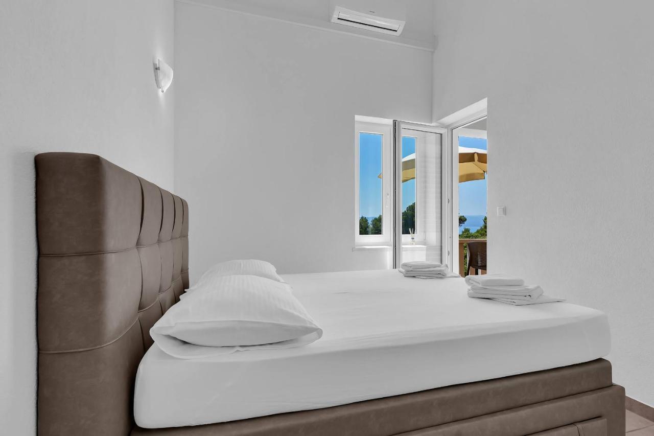 Apartments Marin Brela Ngoại thất bức ảnh